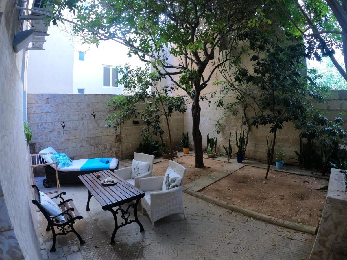 The Maltese Sun Hotel Sliema Exterior photo