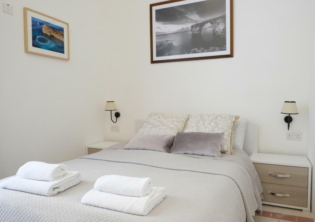 The Maltese Sun Hotel Sliema Exterior photo