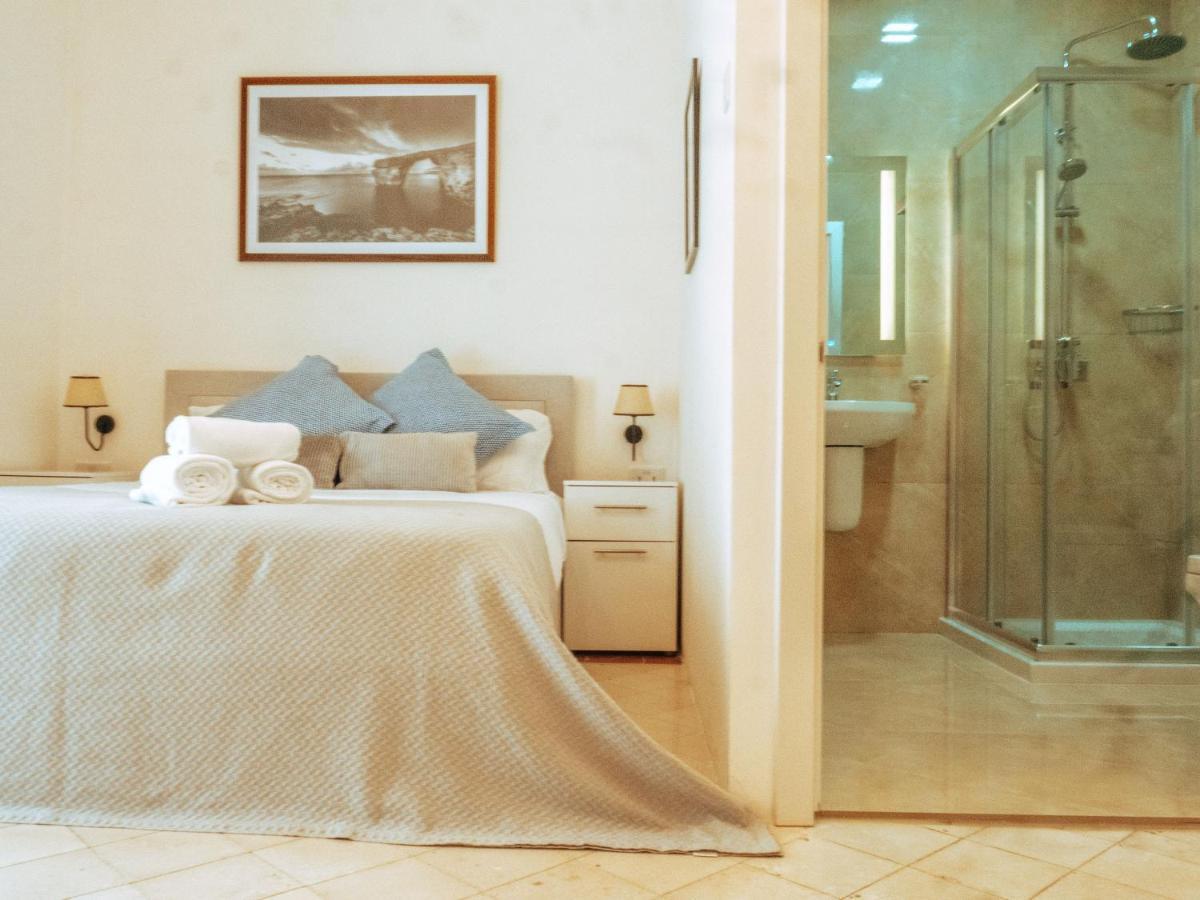 The Maltese Sun Hotel Sliema Exterior photo